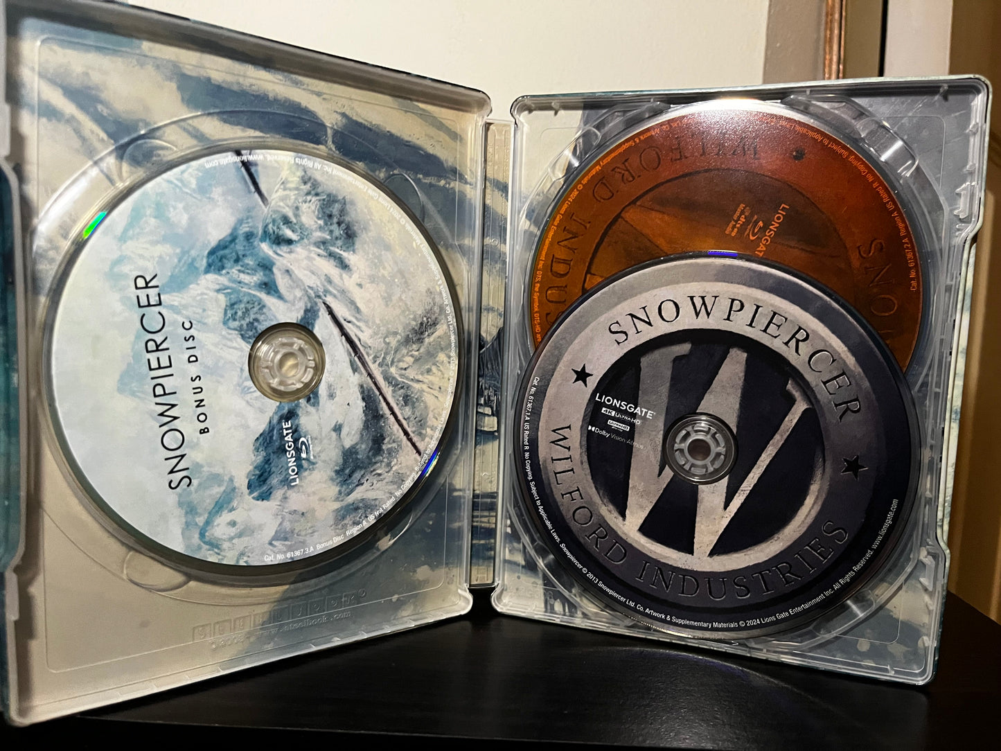[Usado] Snowpiercer 4K Steelbook + Blu-ray + Especiales