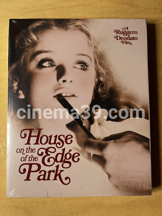 House on the Edge of the Park Película 4K + Blu-ray