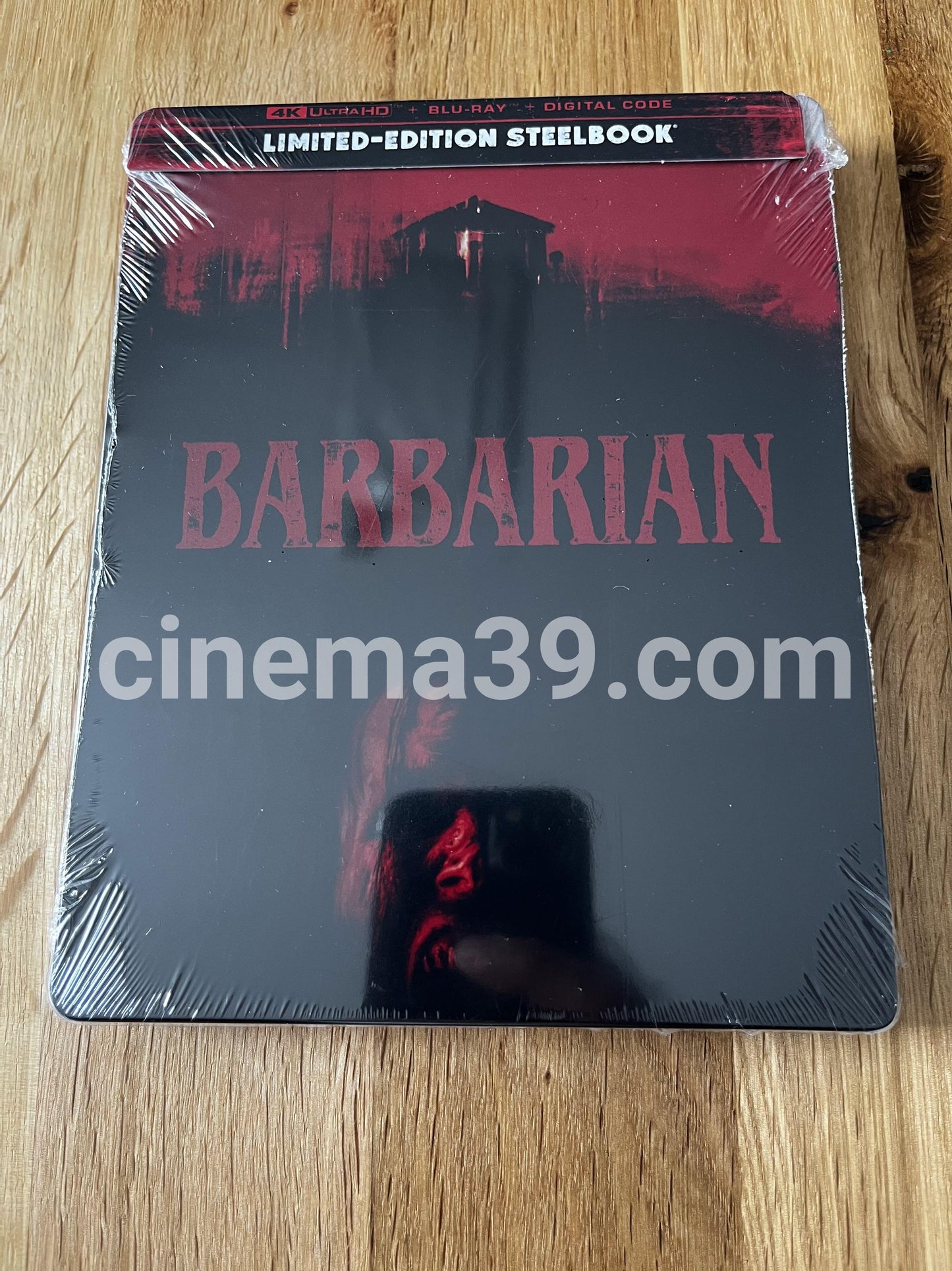 Barbarian 4K UDH + Blu-ray + Digital Steelbook