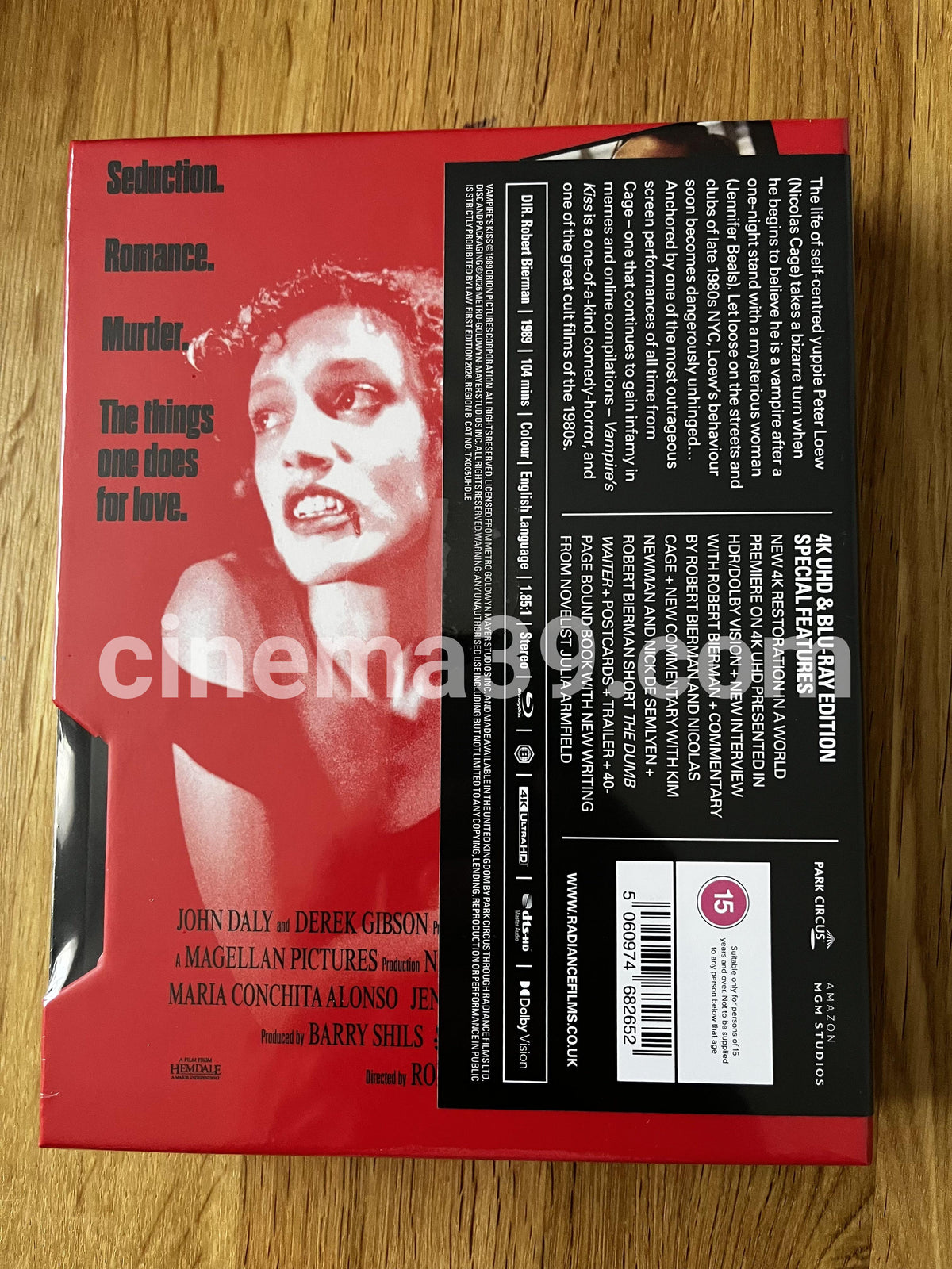 Vampire's Kiss Película 4K + Blu-ray Edición Limitada
