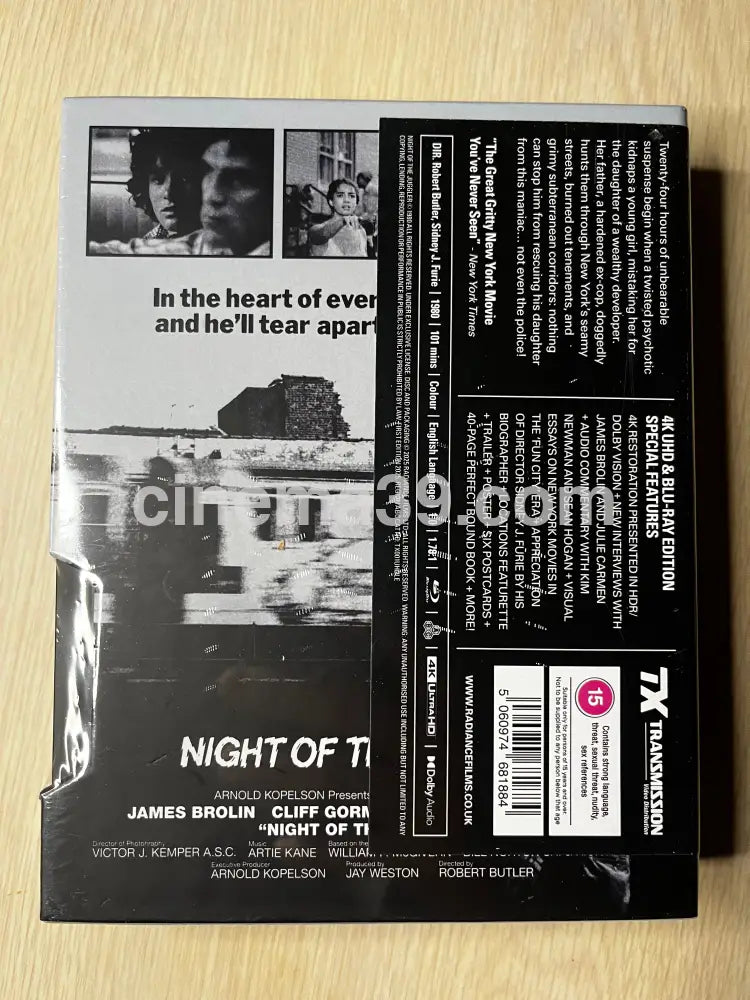 Night Of The Juggler Película 4K + Blu-ray Edición Limitada 4K Limited Edition