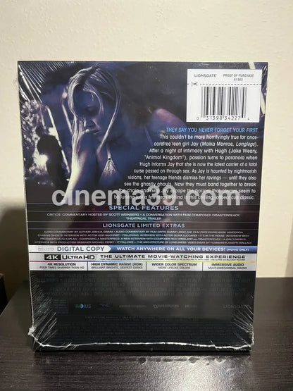 [Nuevo] IT Follows Limited Exclusive SteelBook 4K + Código Digitial 4K Deluxe Edition