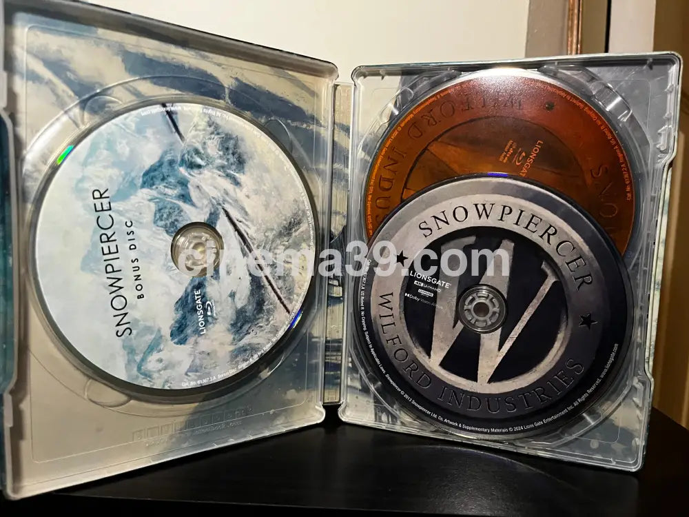 [Usado] Snowpiercer 4K Steelbook + Blu-ray + Especiales 4K Collector Edition